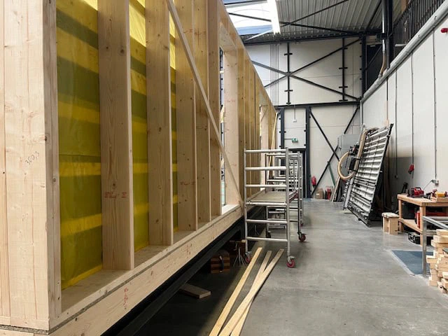 Wat als jouw houtskeletbouwer failliet gaat? Laat je niet misleiden door mooie beloftes