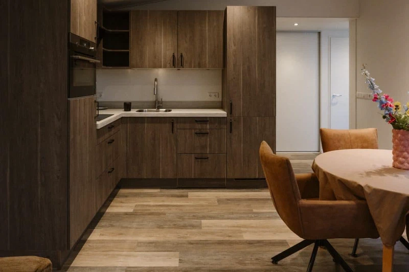 Foto 15 van L-vormige mantelzorgwoning van 54 m²